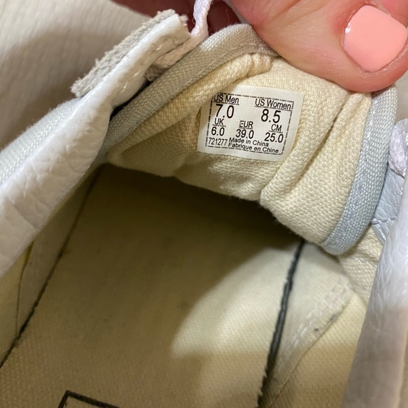 Old Skool Vans - womens size 8.5 / mens size 7.0 - Picture 7 of 7